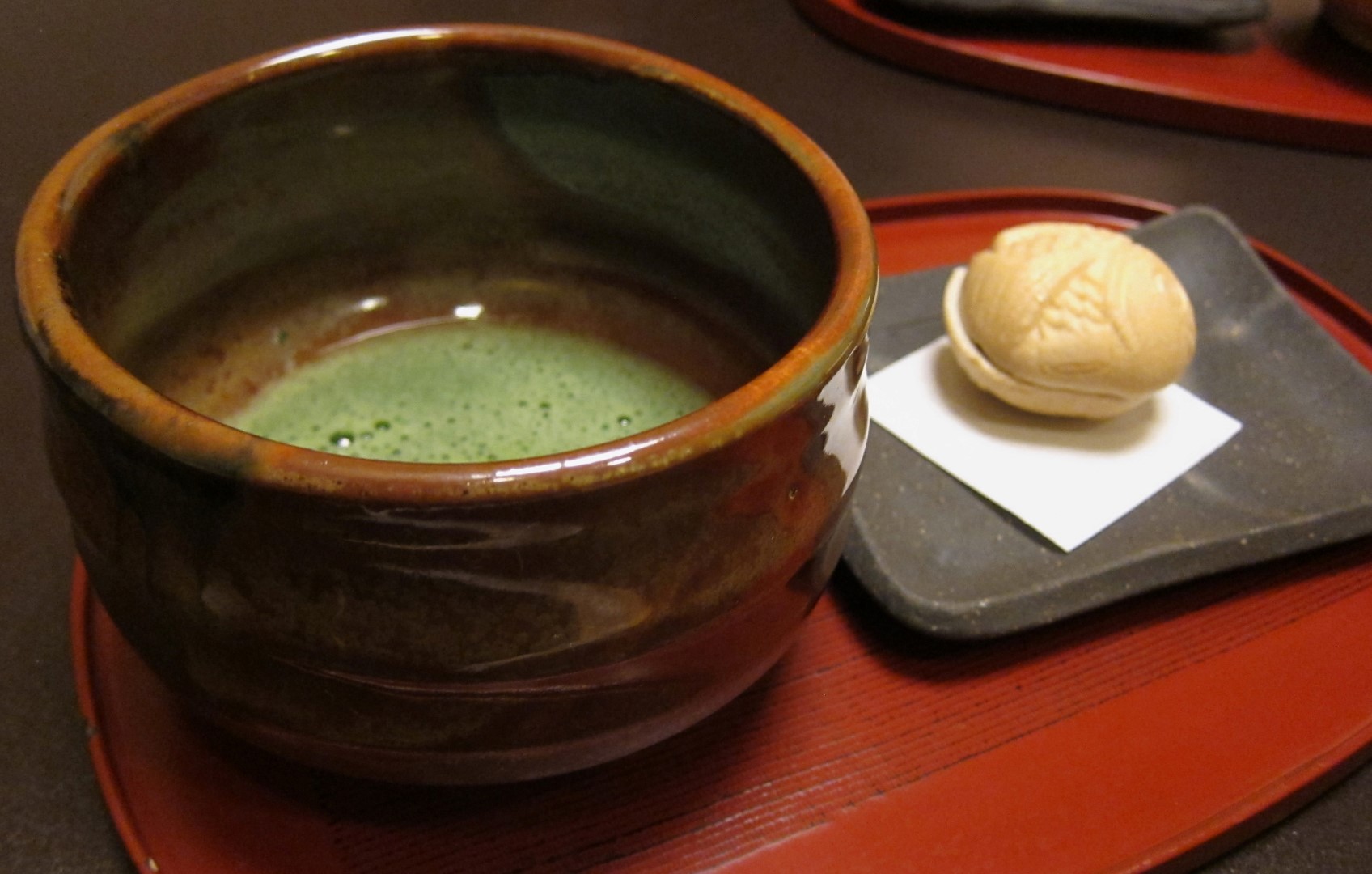 Imahan - Matcha and red bean wafer cake